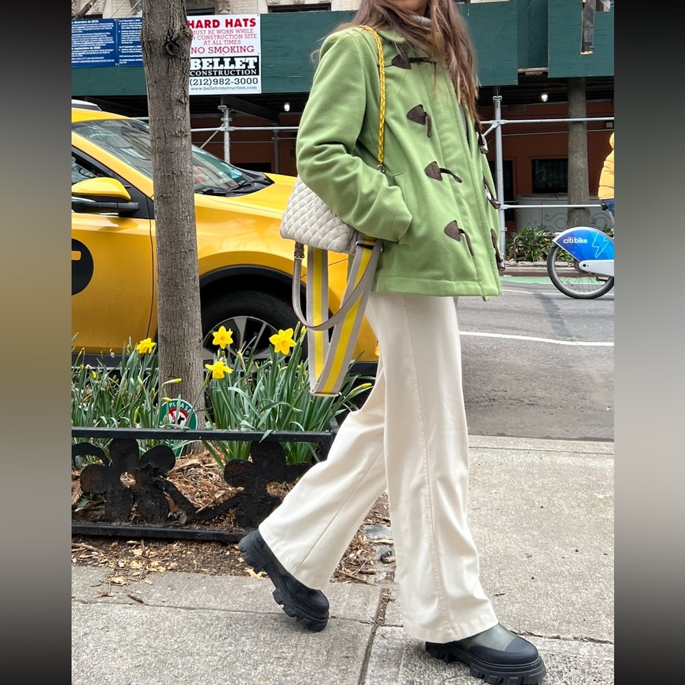 SOLD XXXX Bershka Cream Trousers
